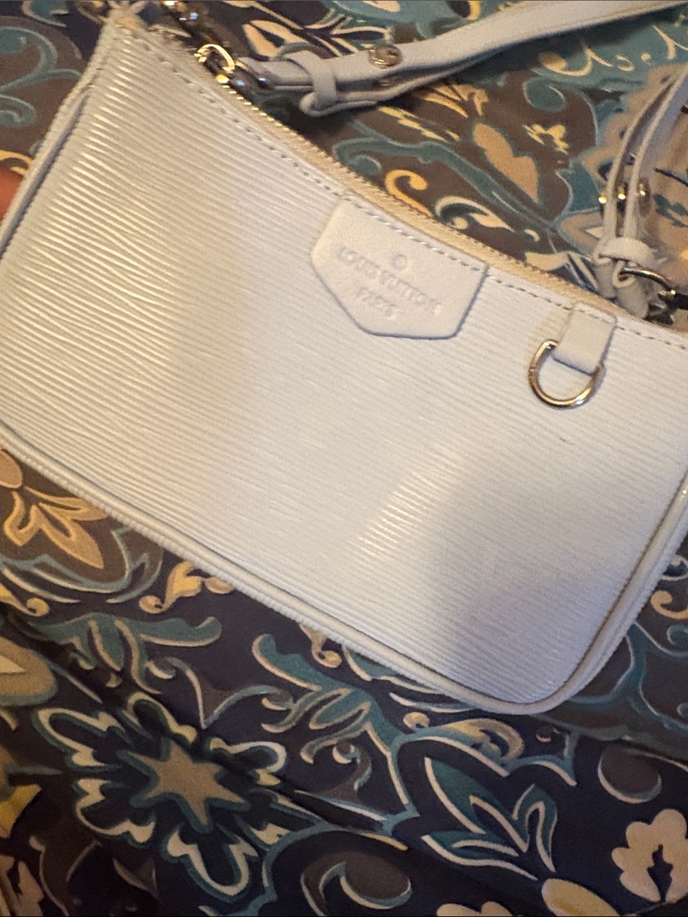 Louis Vuitton White Epi Leather Crossbody Bag